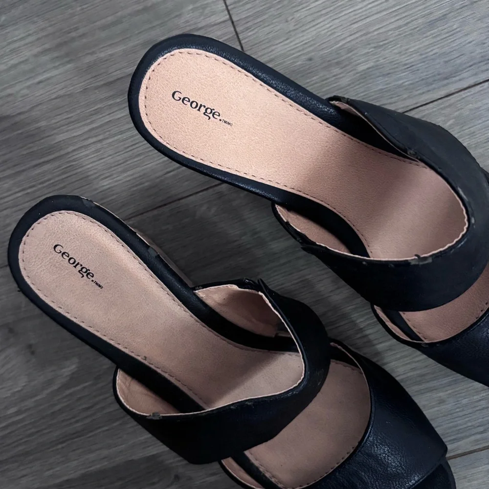 George Black Cork Wedge Sandals - Picture 6 of 10